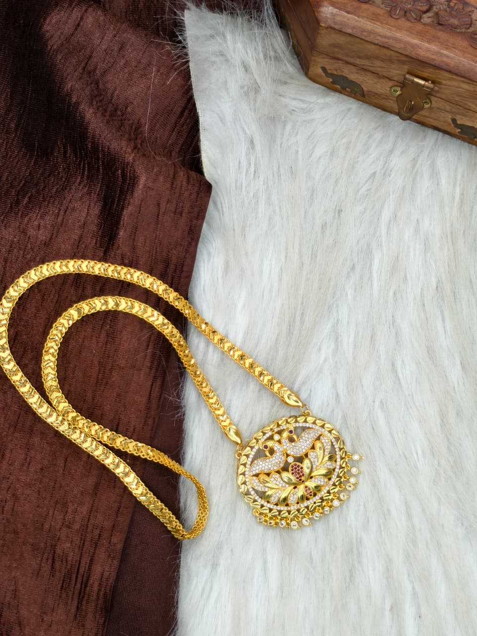 ✨Stone Dollar Matte Finish Chain – Gold Plated Jewellery for Women✨