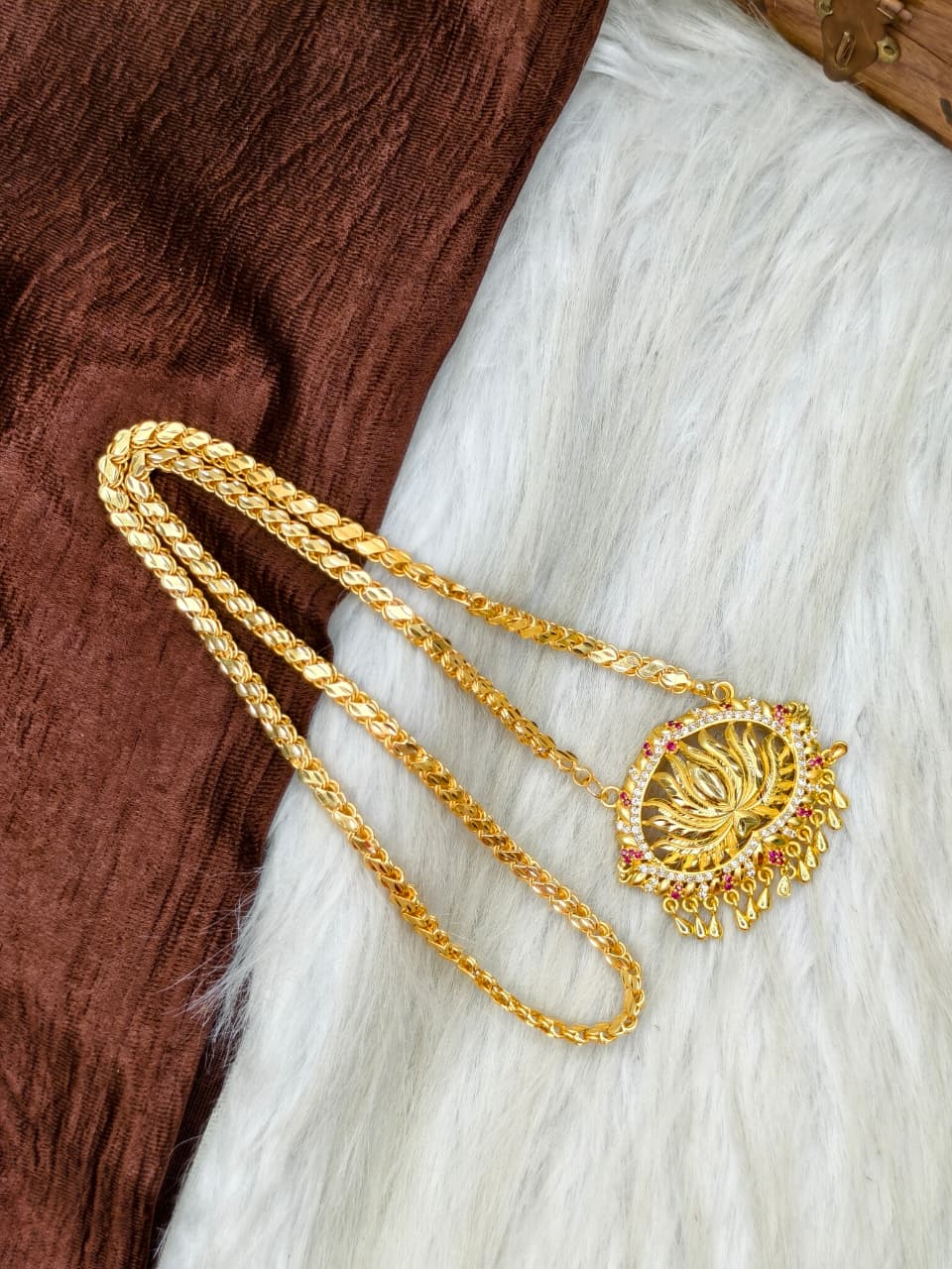 ✨Stone Dollar Matte Finish Chain – Gold Plated Jewellery for Women✨