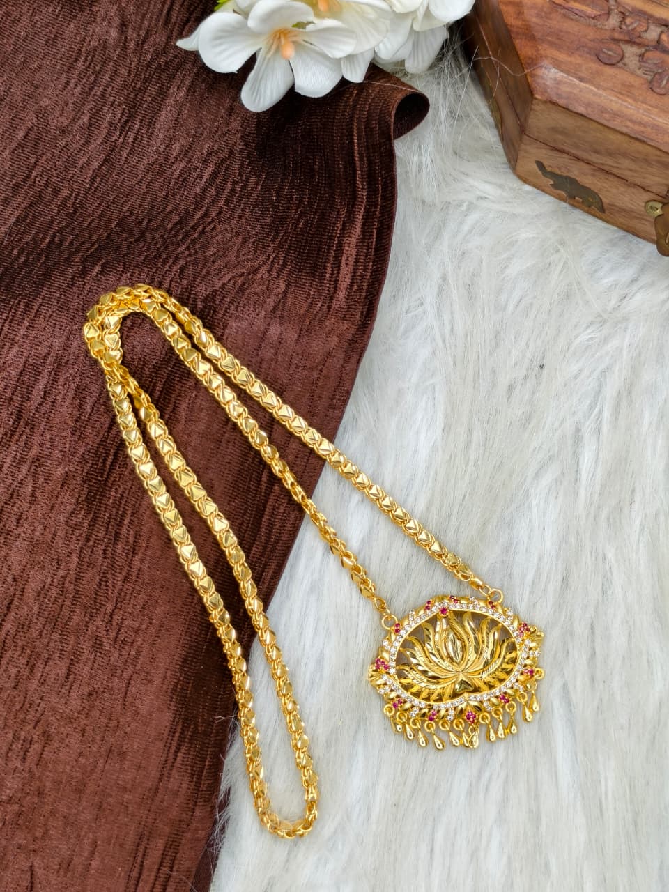 ✨Stone Dollar Matte Finish Chain – Gold Plated Jewellery for Women✨