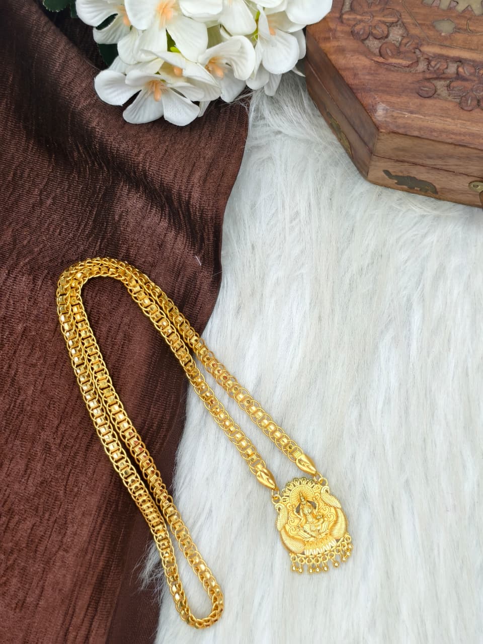 ✨ Stone Dollar Matte Finish Chain – Gold Plated Jewellery for Women✨