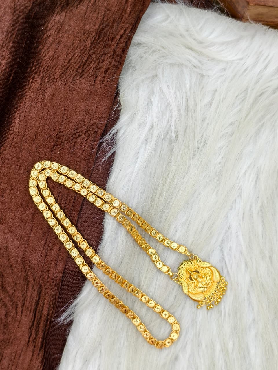 ✨Stone Dollar Matte Finish Chain – Gold Plated Jewellery for Women✨