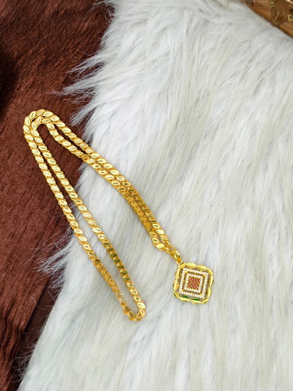 ✨Stone Dollar Matte Finish Chain – Gold Plated Jewellery for Women✨