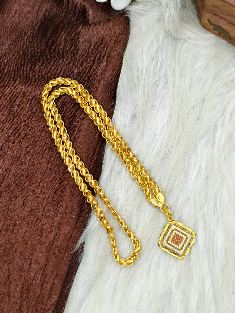 ✨Stone Dollar Matte Finish Chain – Gold Plated Jewellery for Women✨