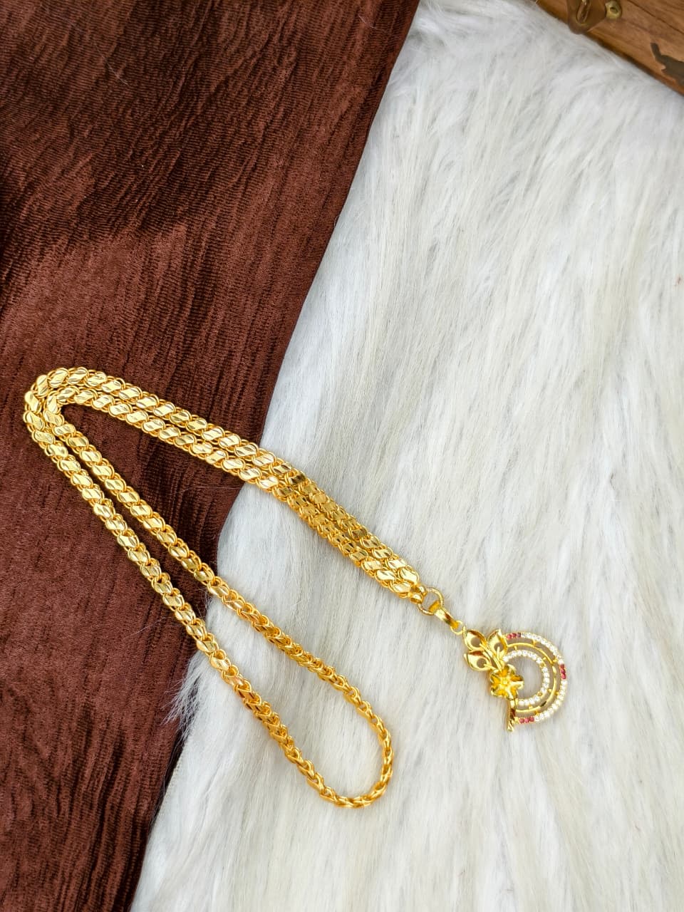 ✨Stone Dollar Matte Finish Chain – Gold Plated Jewellery for Women✨