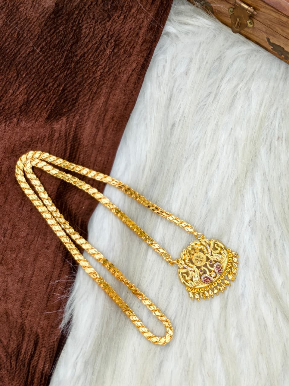 ✨Stone Dollar Matte Finish Chain – Gold Plated Jewellery for Women✨