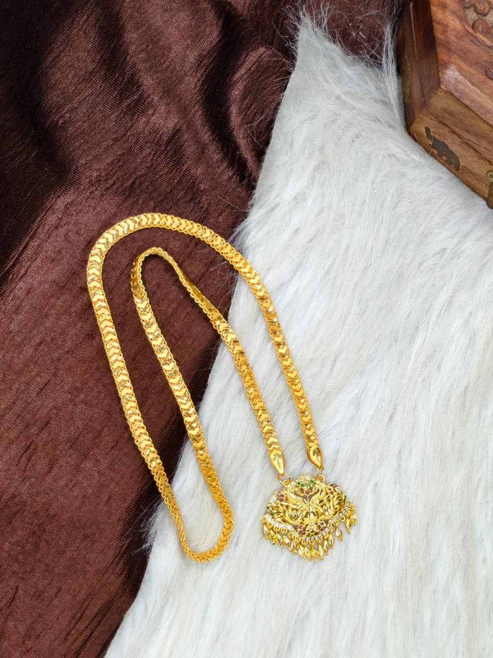 ✨Stone Dollar Matte Finish Chain – Gold Plated Jewellery for Women✨