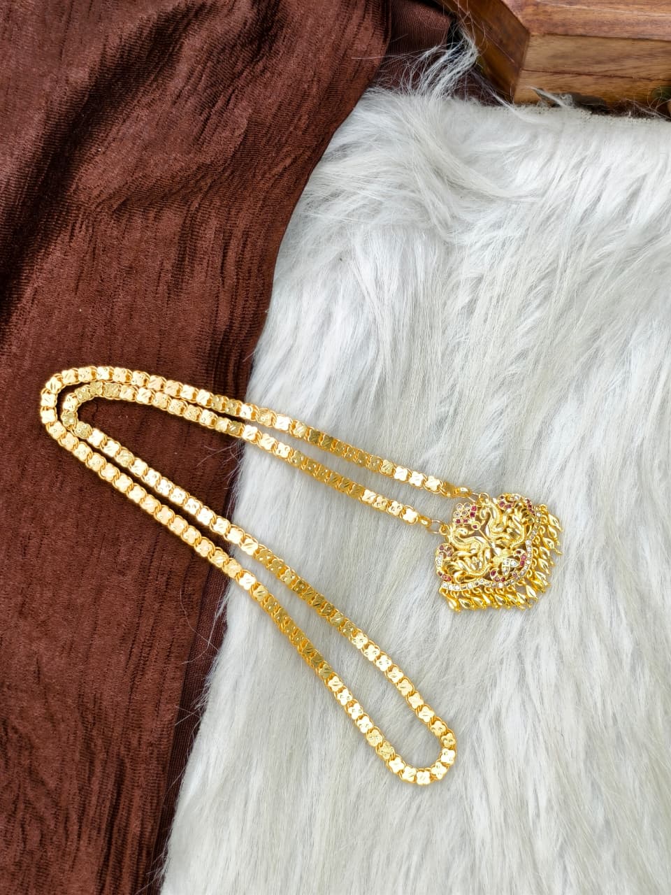 ✨Stone Dollar Matte Finish Chain – Gold Plated Jewellery for Women✨