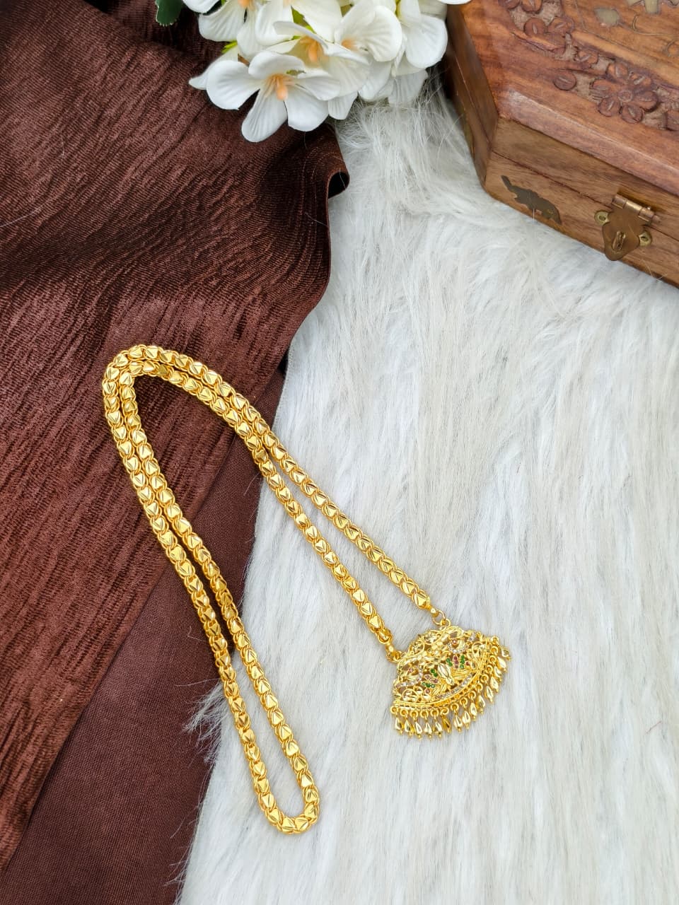 ✨Stone Dollar Matte Finish Chain – Gold Plated Jewellery for Women✨