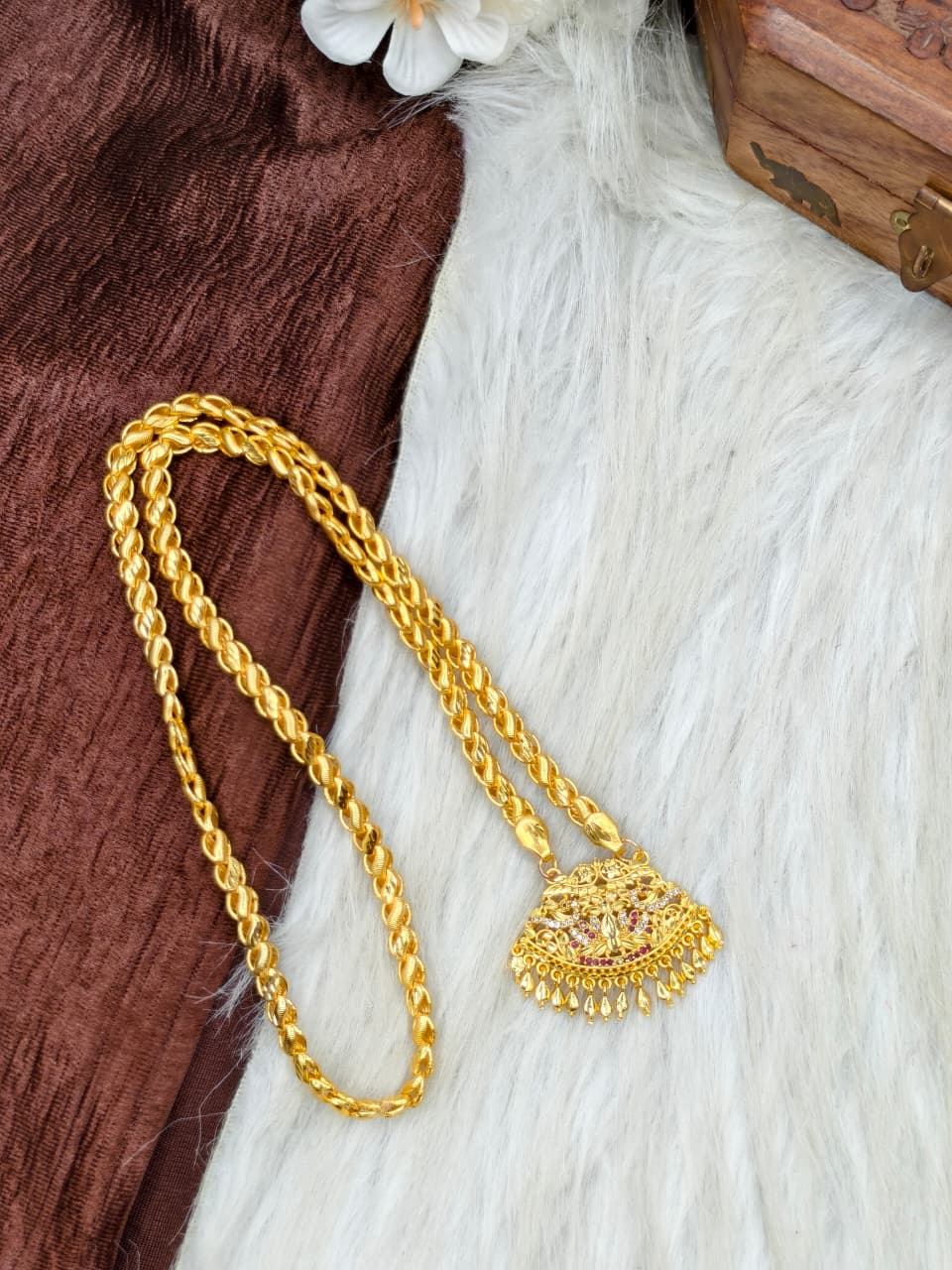 ✨Stone Dollar Matte Finish Chain – Gold Plated Jewellery for Women✨