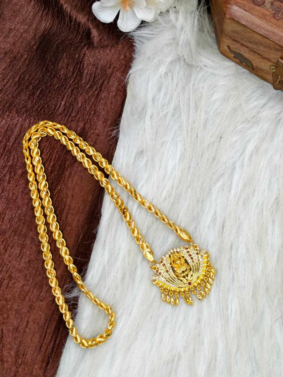 ✨Stone Dollar Matte Finish Chain – Gold Plated Jewellery for Women✨