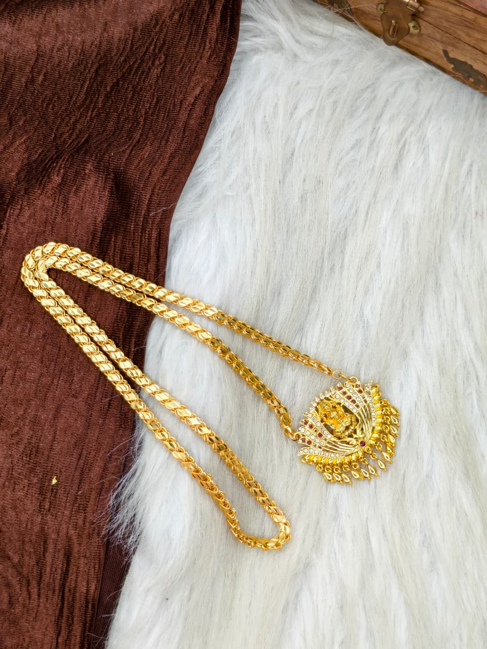 ✨Stone Dollar Matte Finish Chain – Gold Plated Jewellery for Women✨