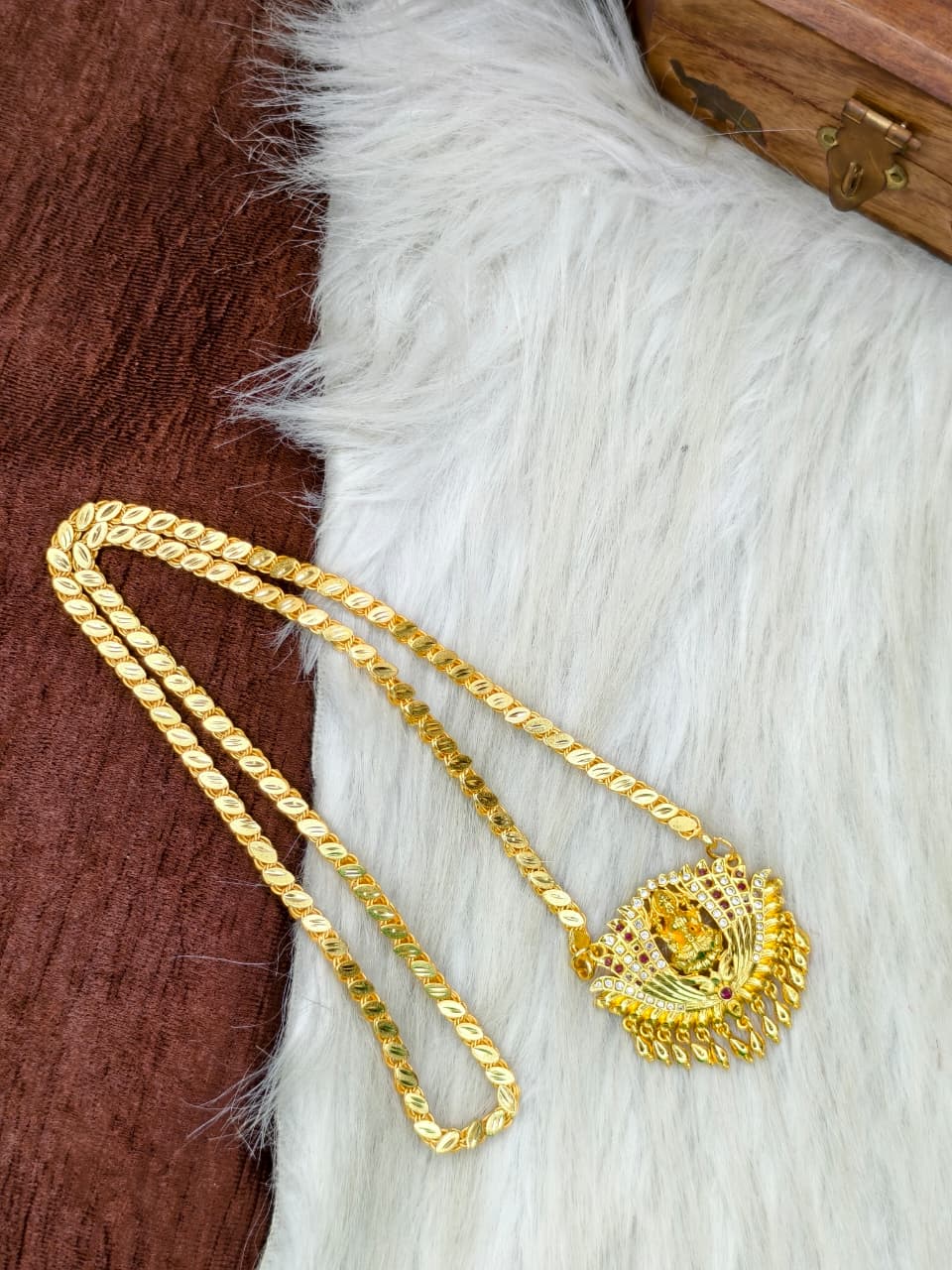 ✨Stone Dollar Matte Finish Chain – Gold Plated Jewellery for Women✨