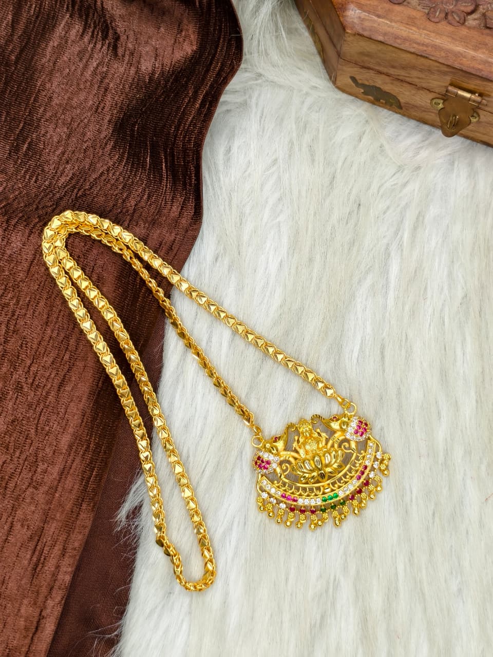 ✨Stone Dollar Matte Finish Chain – Gold Plated Jewellery for Women✨