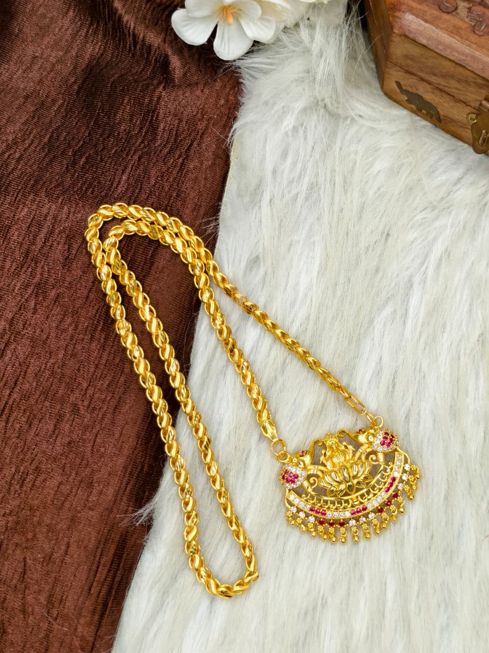✨Stone Dollar Matte Finish Chain – Gold Plated Jewellery for Women✨