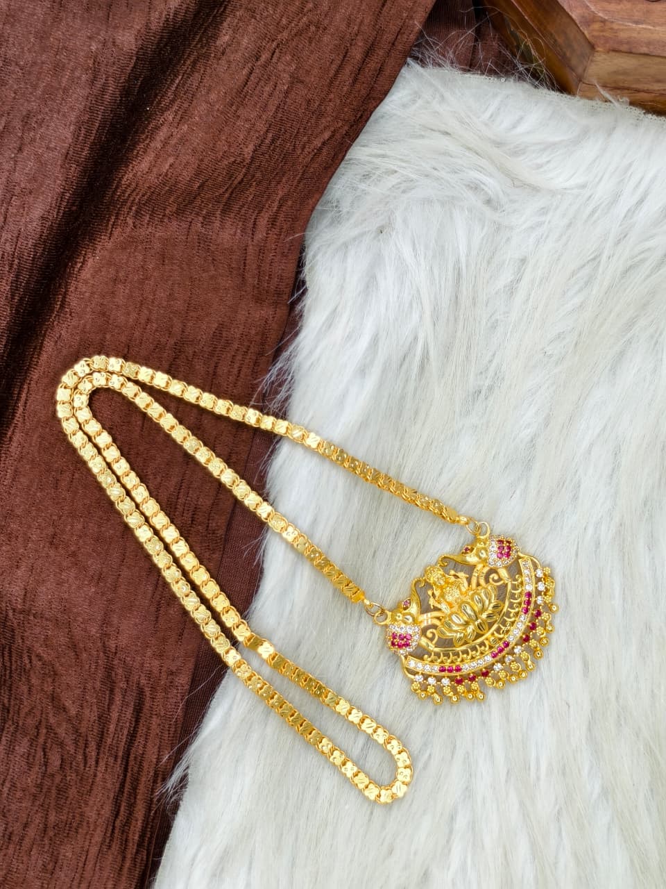 ✨Stone Dollar Matte Finish Chain – Gold Plated Jewellery for Women✨