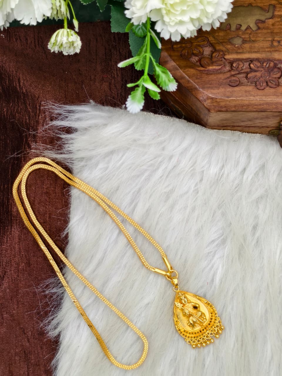 ✨Stone Dollar Matte Finish Chain – Gold Plated Jewellery for Women✨