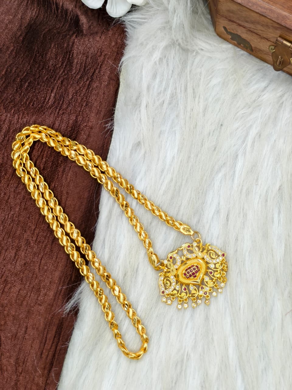 ✨Stone Dollar Matte Finish Chain – Gold Plated Jewellery for Women✨