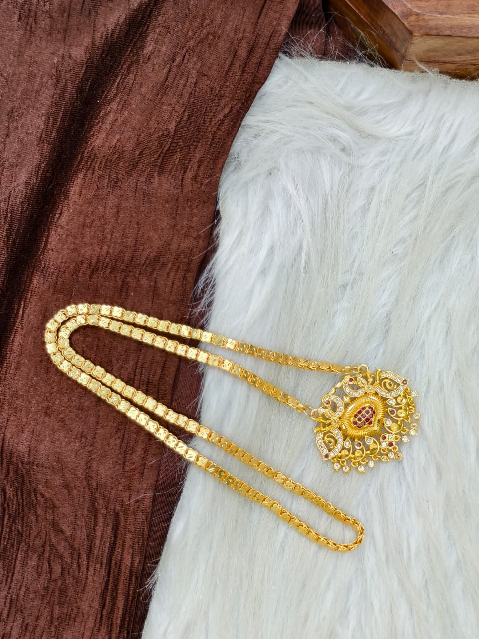 ✨Stone Dollar Matte Finish Chain – Gold Plated Jewellery for Women✨