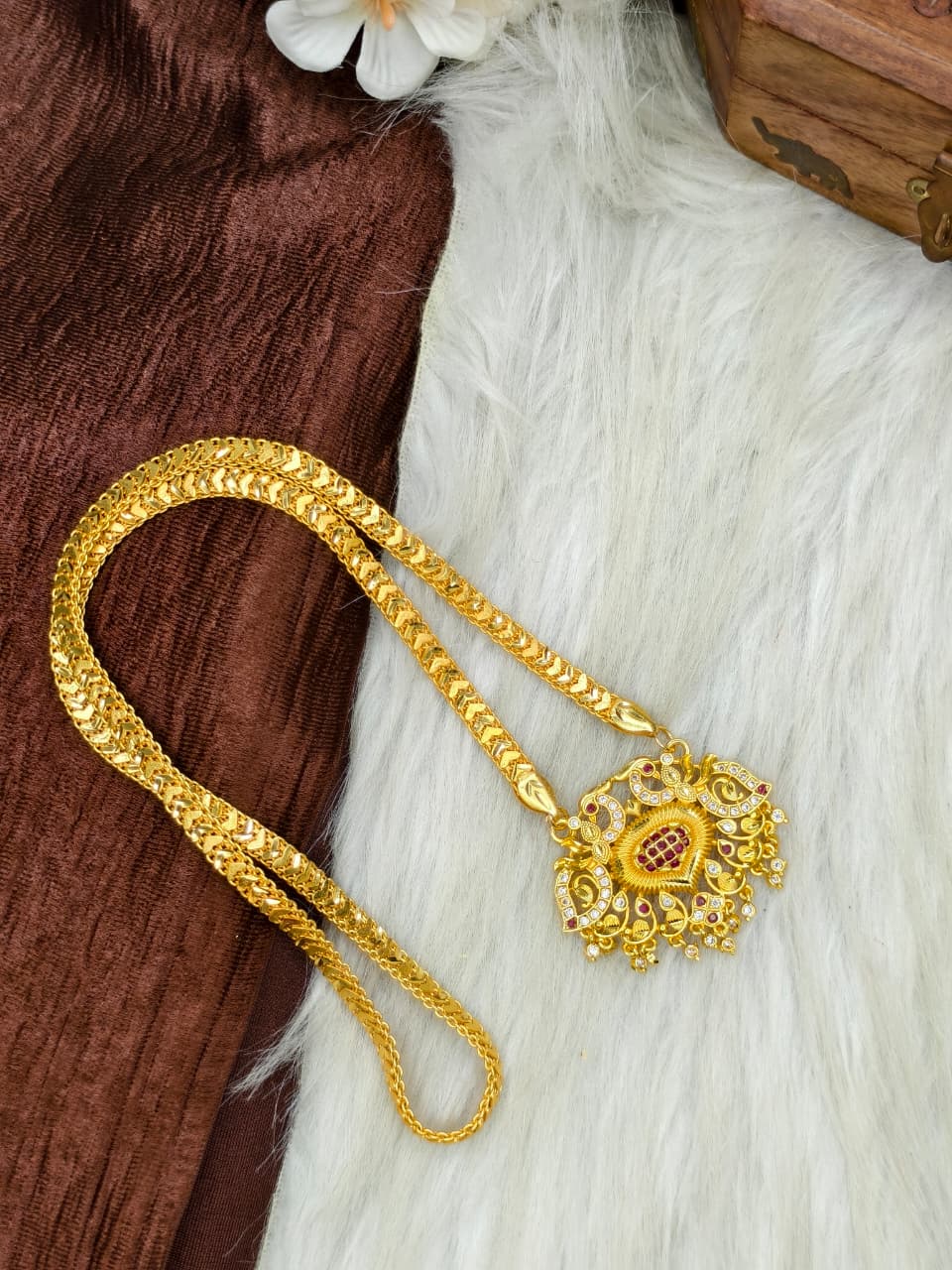 ✨Stone Dollar Matte Finish Chain – Gold Plated Jewellery for Women✨