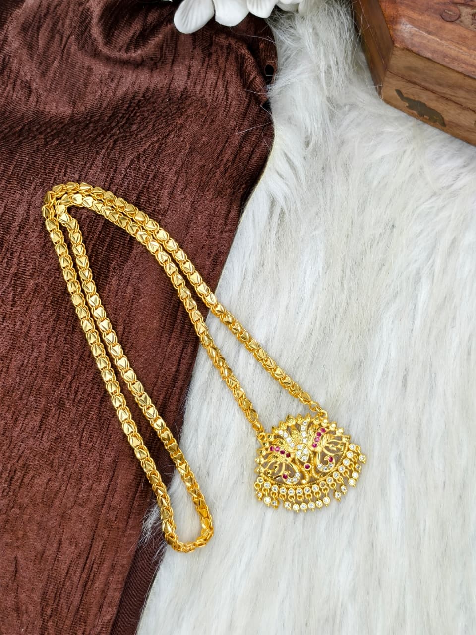 ✨Stone Dollar Matte Finish Chain – Gold Plated Jewellery for Women✨