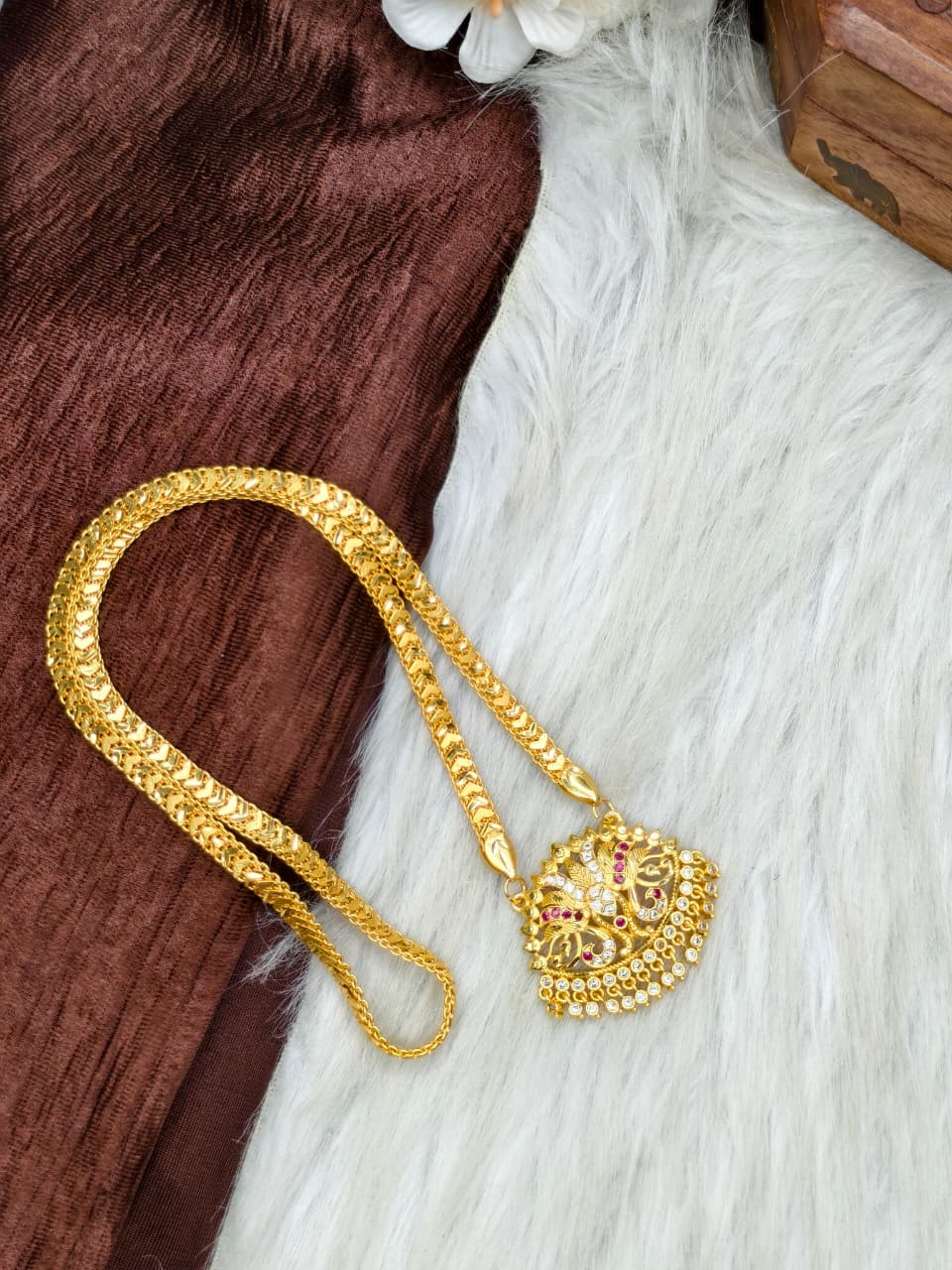 ✨Stone Dollar Matte Finish Chain – Gold Plated Jewellery for Women✨