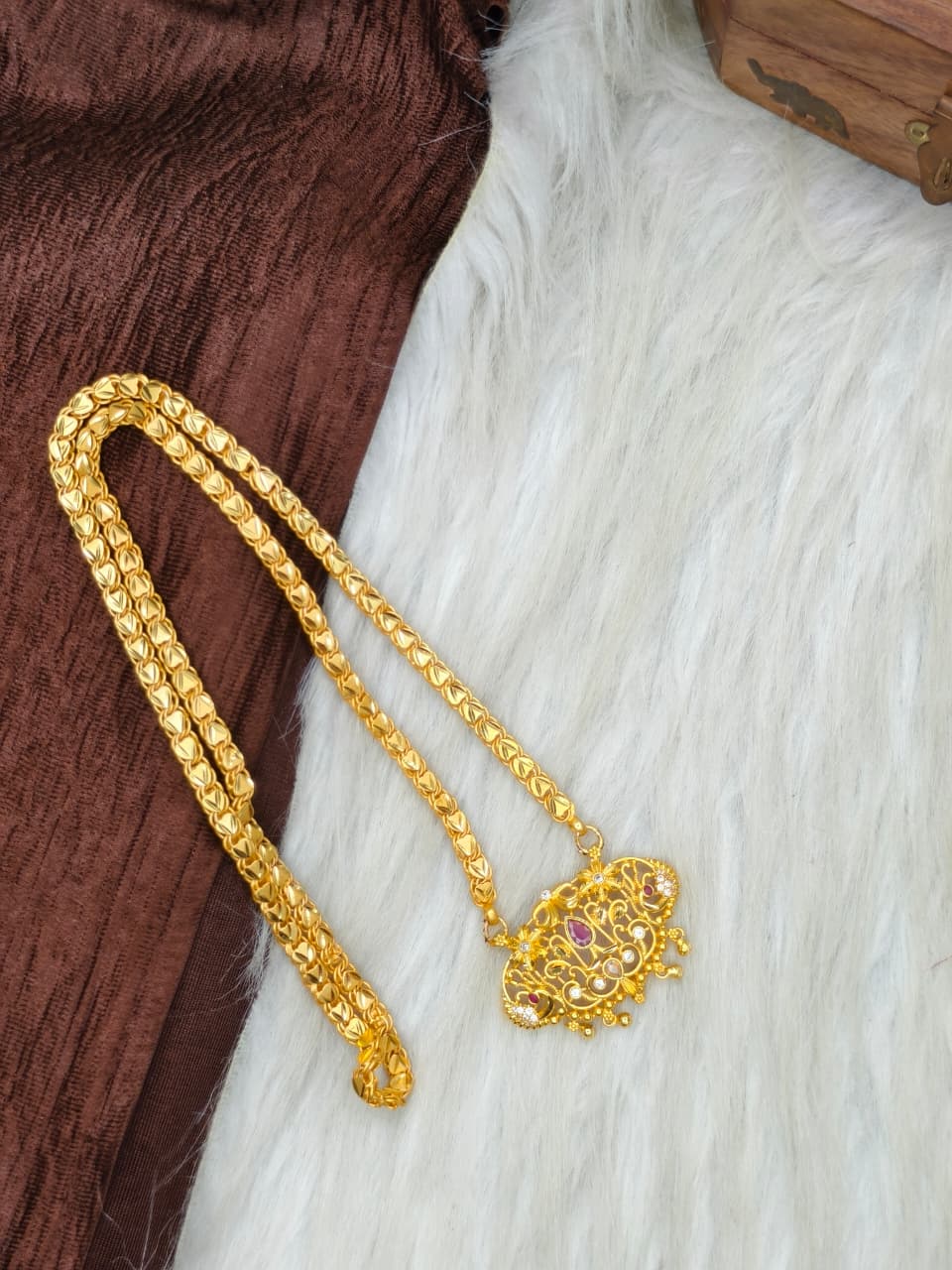 ✨Stone Dollar Matte Finish Chain – Gold Plated Jewellery for Women✨