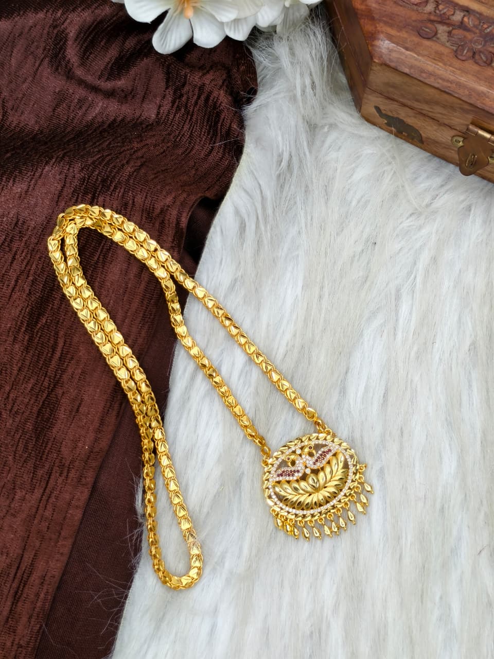 ✨Stone Dollar Matte Finish Chain – Gold Plated Jewellery for Women✨