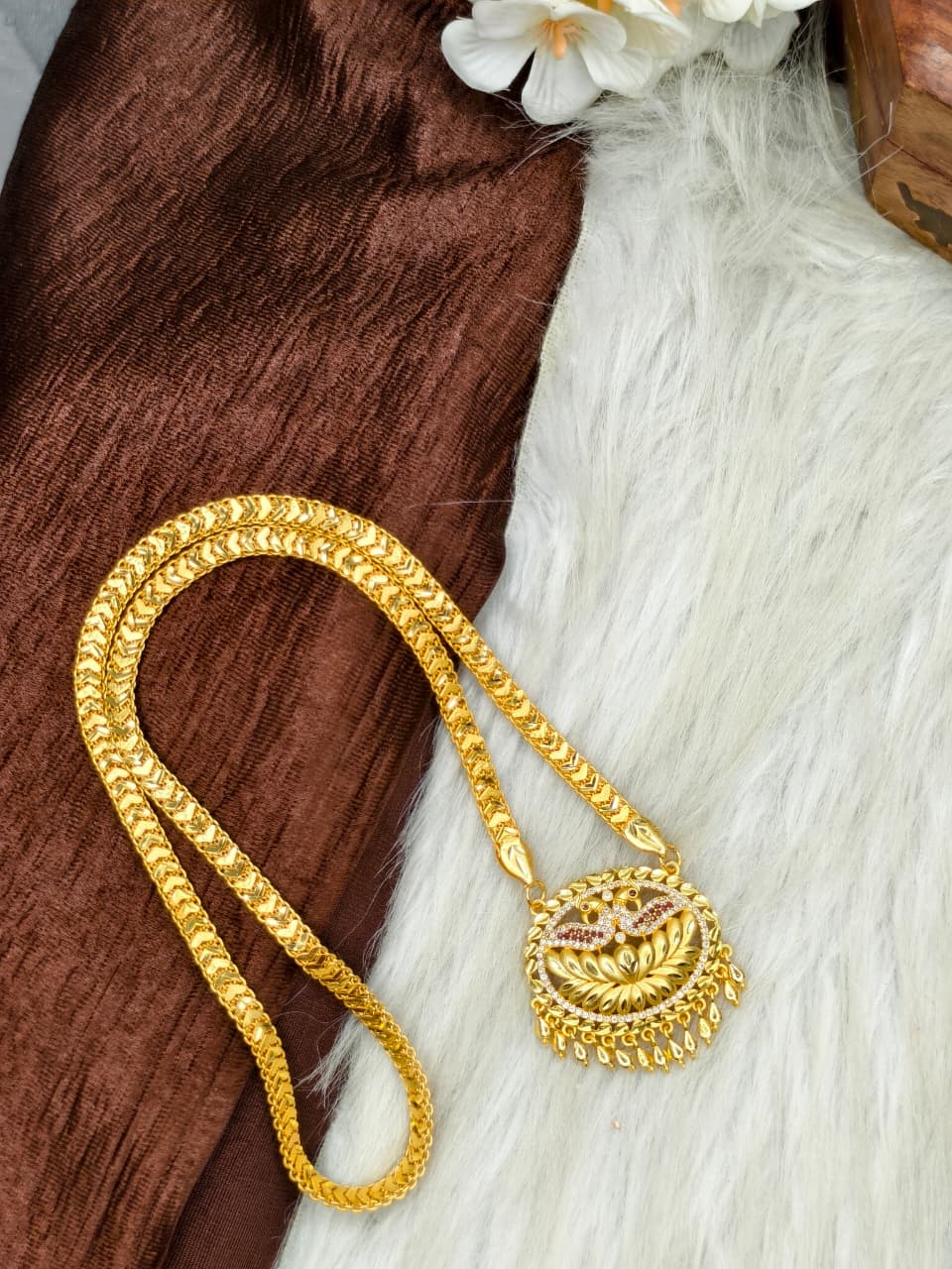 ✨Stone Dollar Matte Finish Chain – Gold Plated Jewellery for Women✨