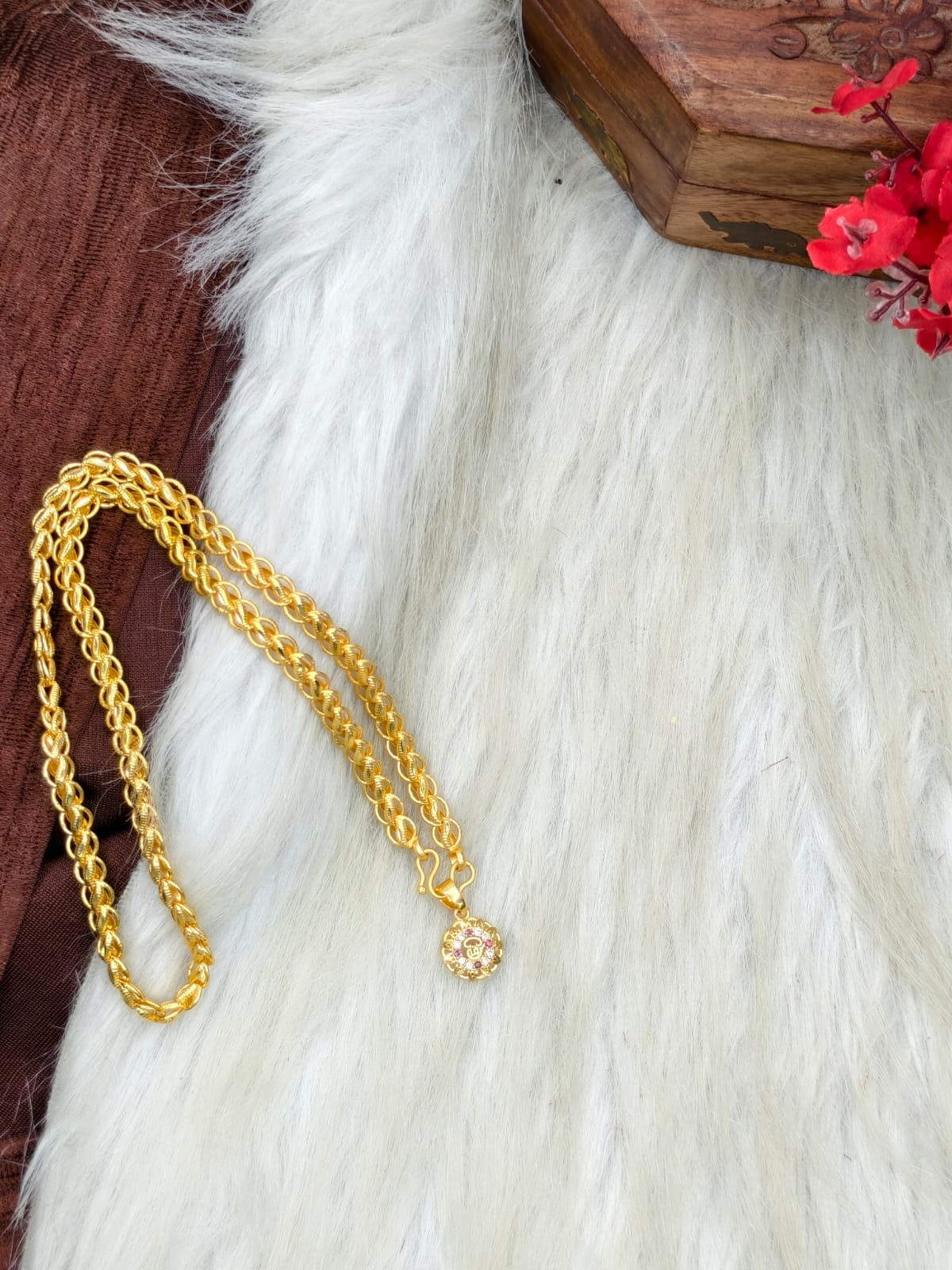✨ Elegant 1 Gram Gold-Plated Women’s Chain | 18 Inch Lightweight Necklace Model-25 ✨