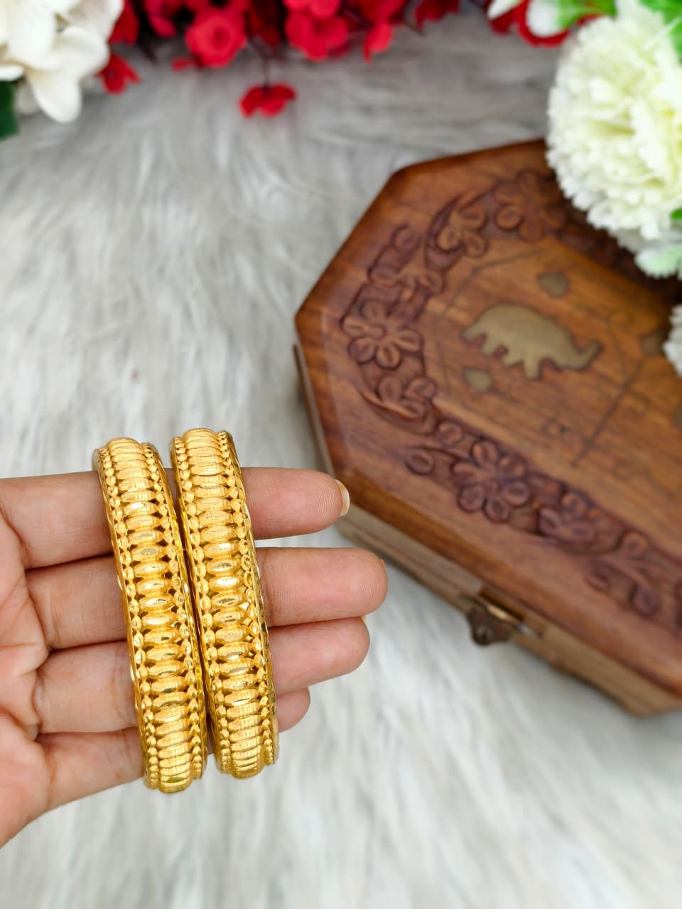 Foming-F-Patta-23 Stylish Women’s 1 Gram Gold Plated Bangles – Party & Daily Wear