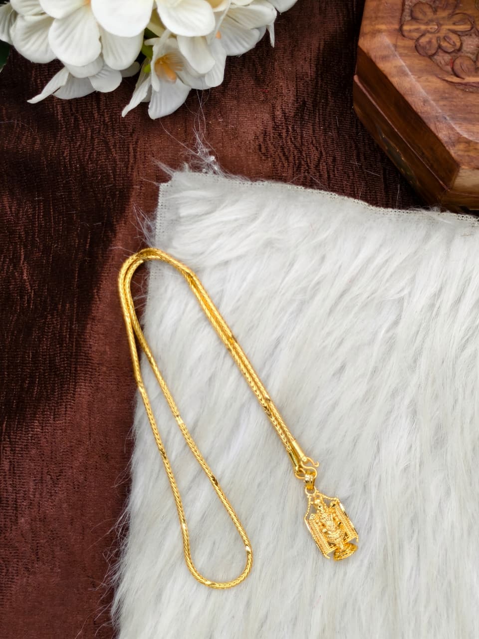 ✨Foming  Dollar Matte Finish Chain – Gold Plated Jewellery for Women✨