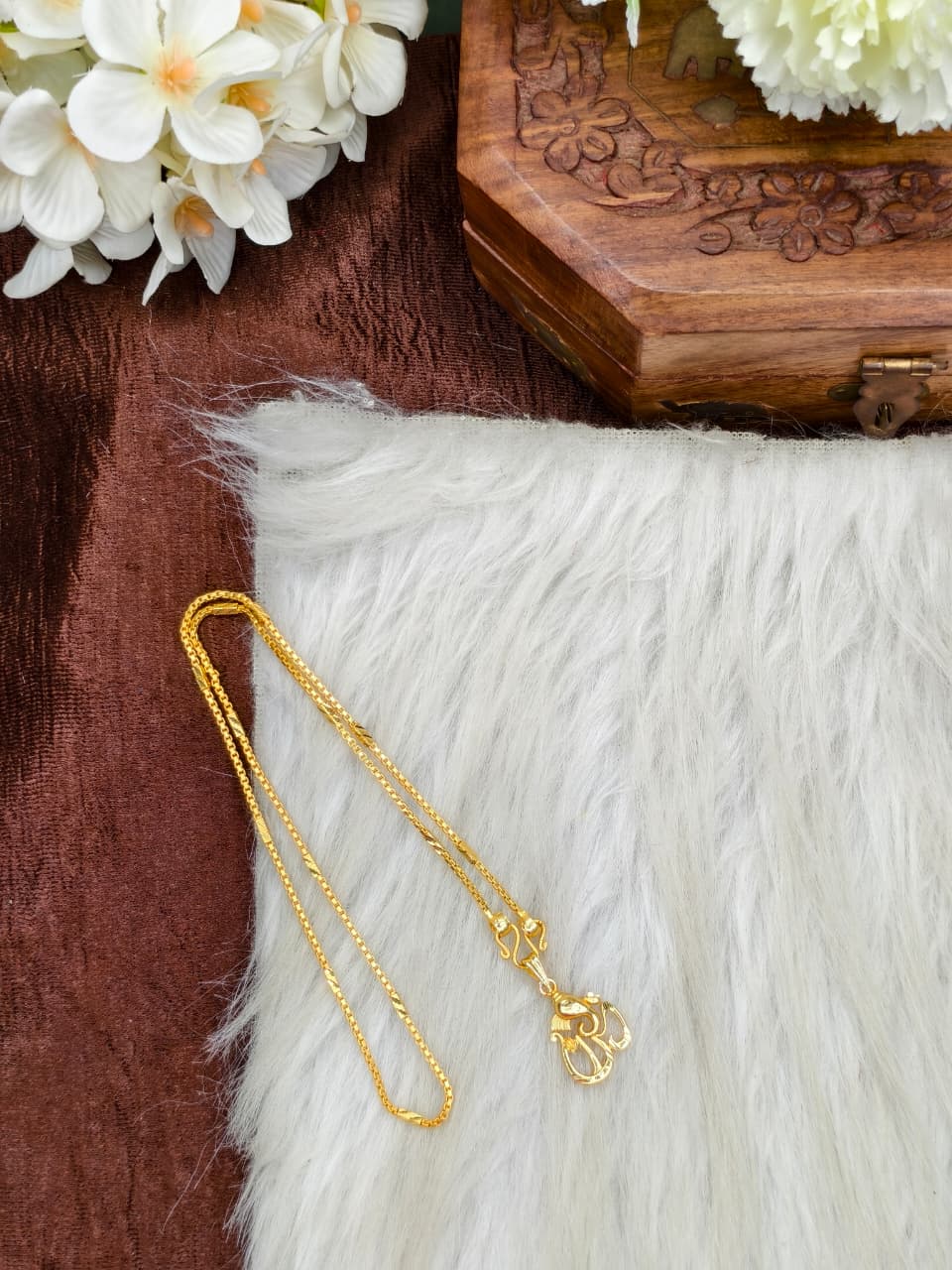 ✨Foming  Dollar Matte Finish Chain – Gold Plated Jewellery for Women✨