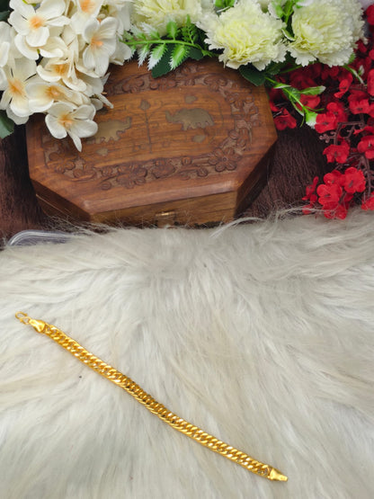 Elegant Leather & Gold Bracelet for Men