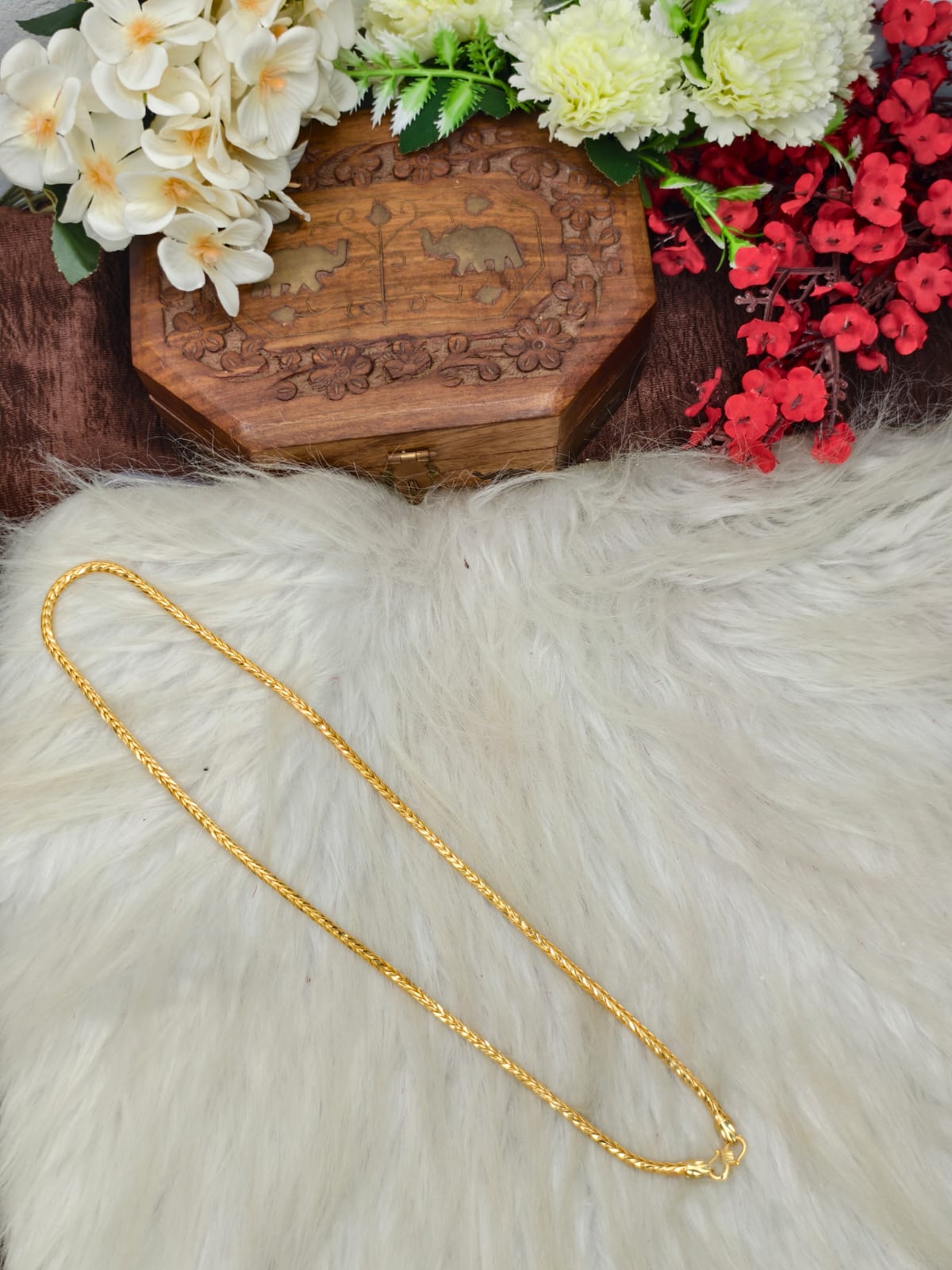 Matte Finished Women’s Gold Plated Chain – Real Gold Look | Daily Wear Elegant Chain