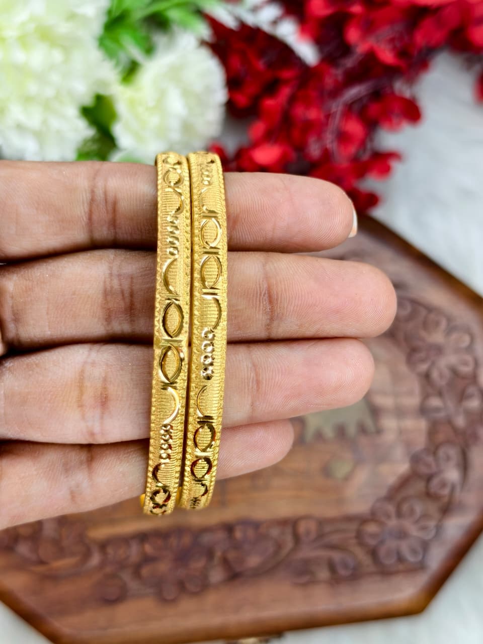 Foming-FM4-20 Stylish Women’s 1 Gram Gold Plated Bangles – Party & Daily Wear