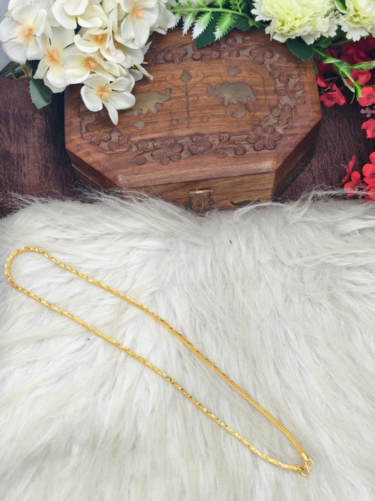 Royal Men’s Gold Chain – Luxury Finish & Unique Pattern