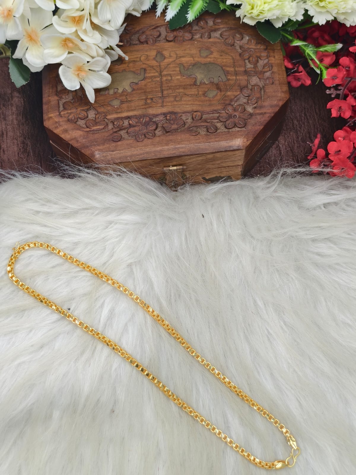 Men’s Exclusive Matte Gold Chain – Trendy & Powerful Style