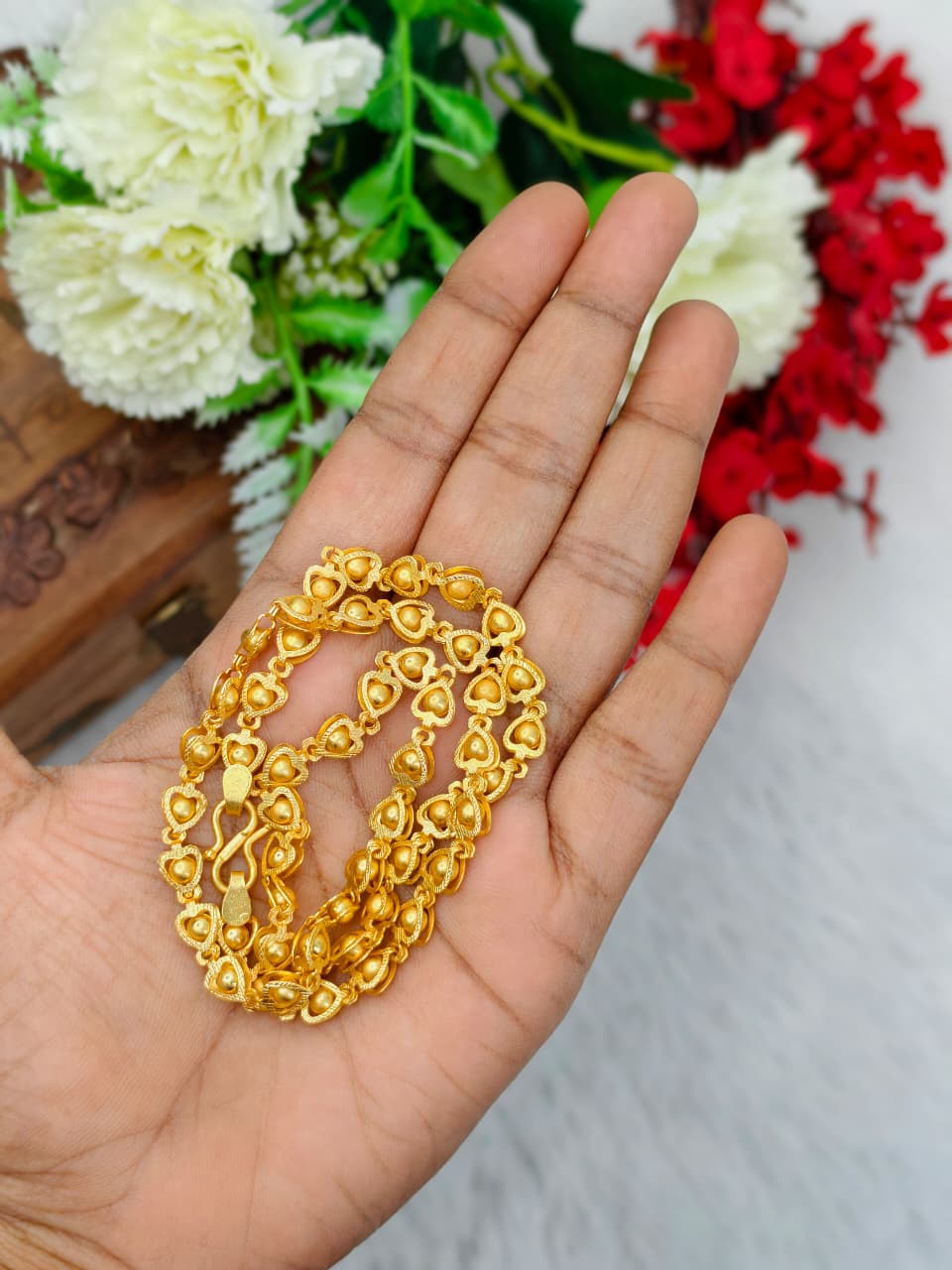 Royal Men’s Gold Chain – Luxury Finish & Unique Pattern