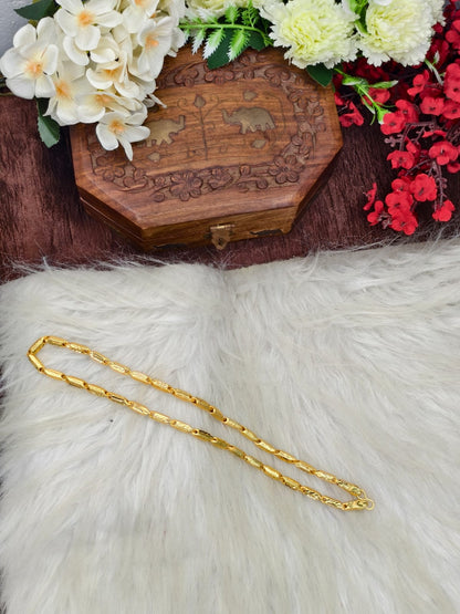 Royal Men’s Gold Chain – Luxury Finish & Unique Pattern