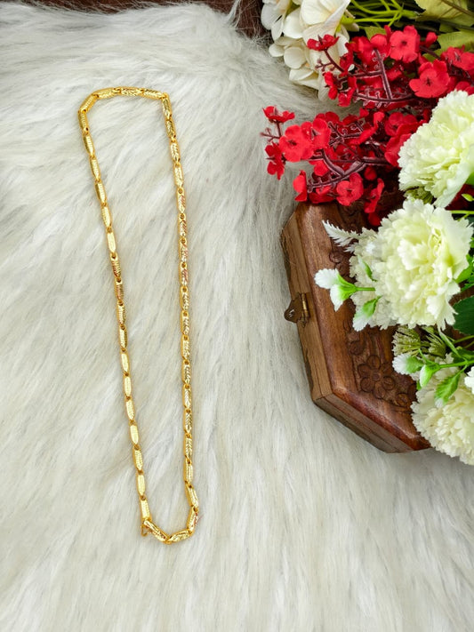 Royal Men’s Gold Chain – Luxury Finish & Unique Pattern