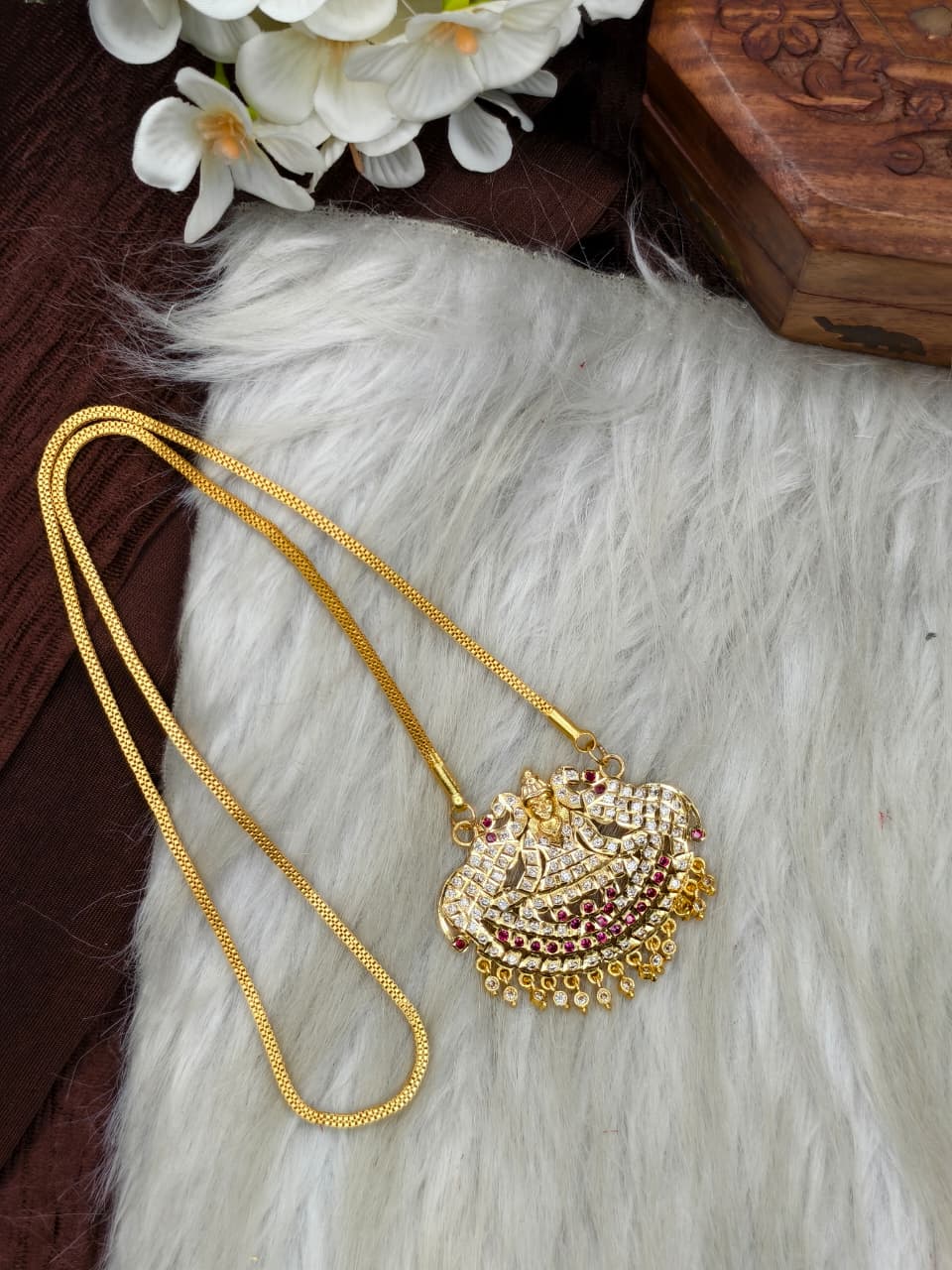 Women Impone Stone Dollar Chain with Gold Plated Finish