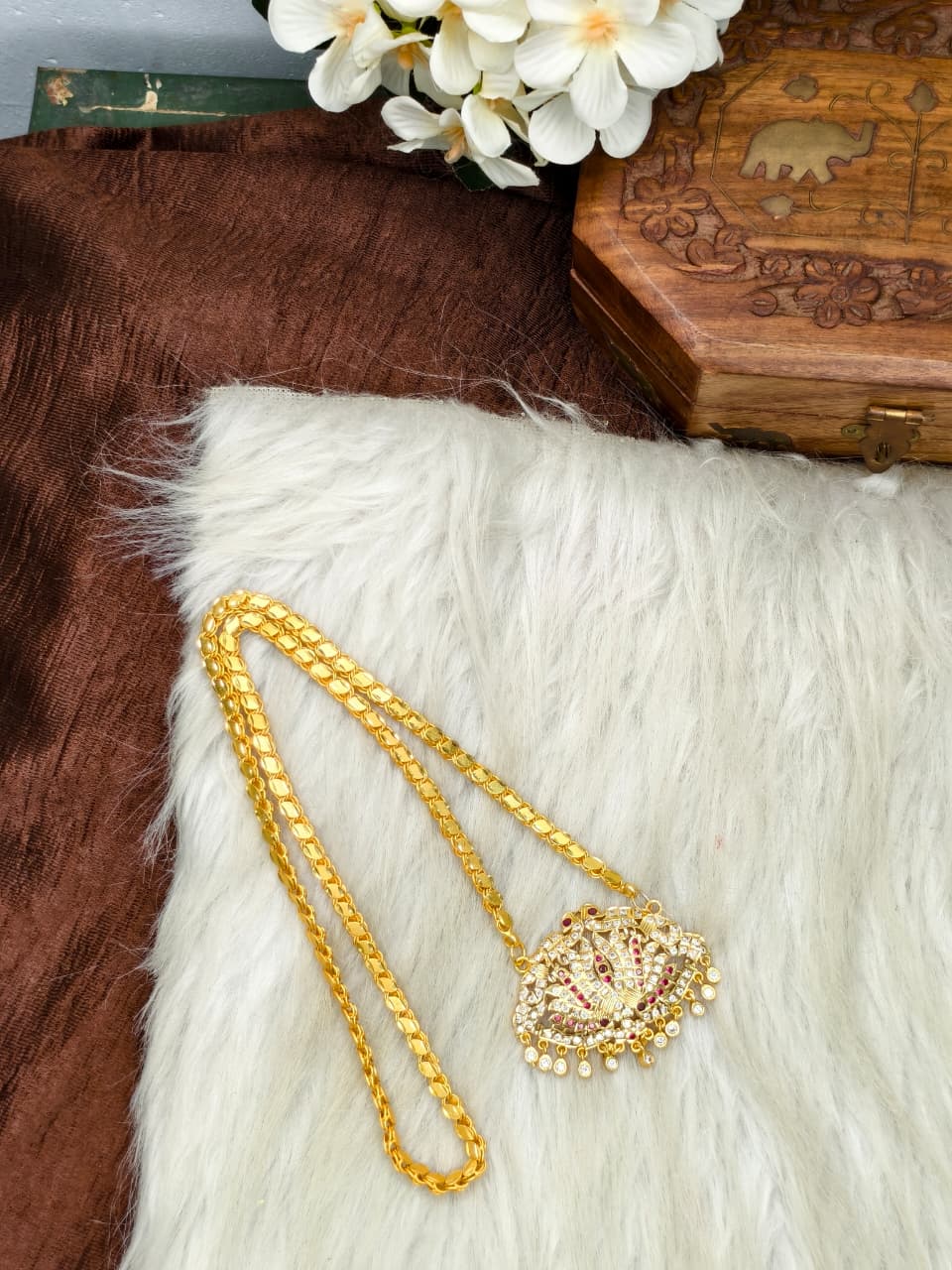 Women Impone Stone Dollar Chain with Gold Plated Finish