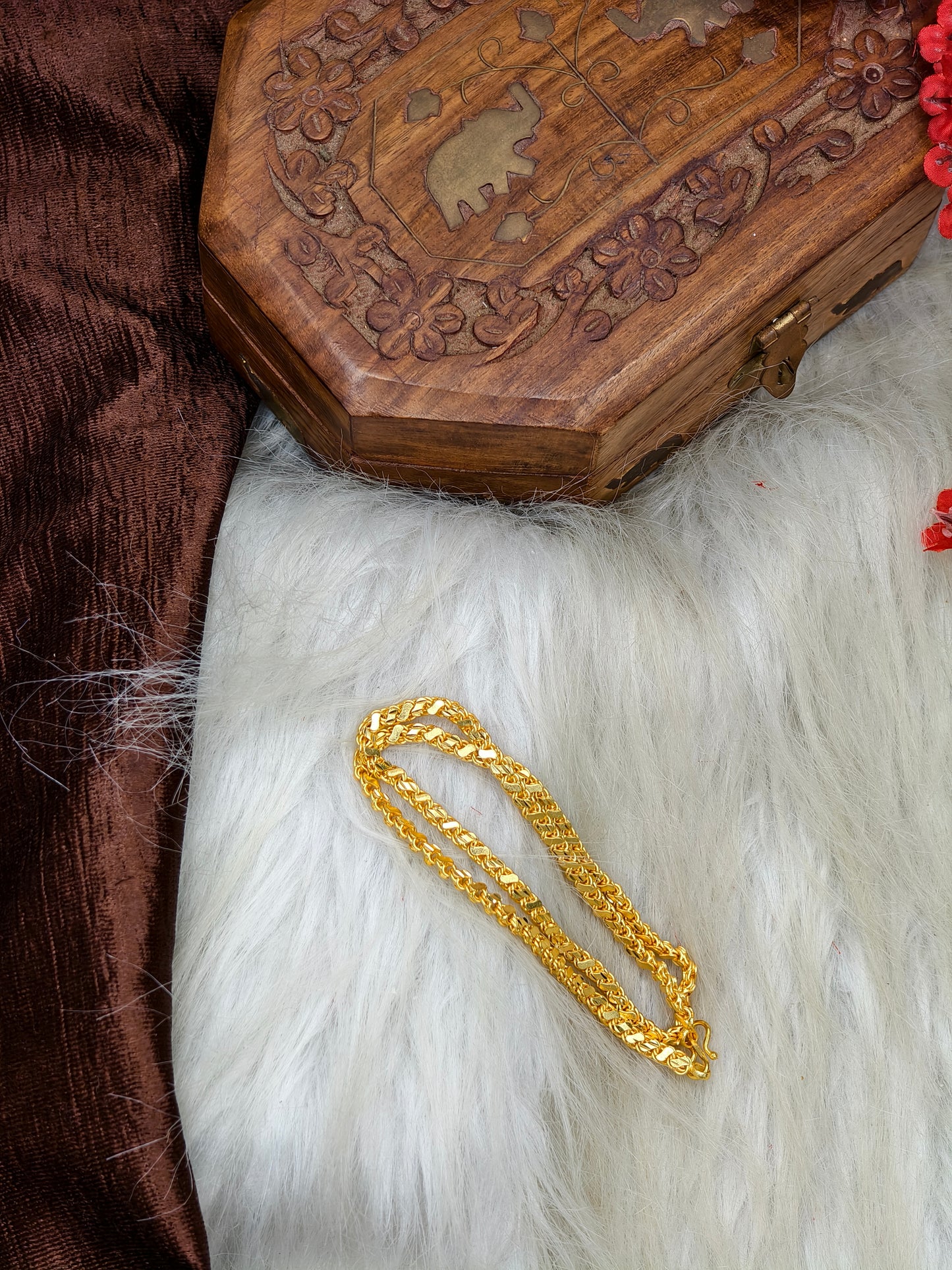 Forming matte finished (1Gram gold plated) Leaf Model