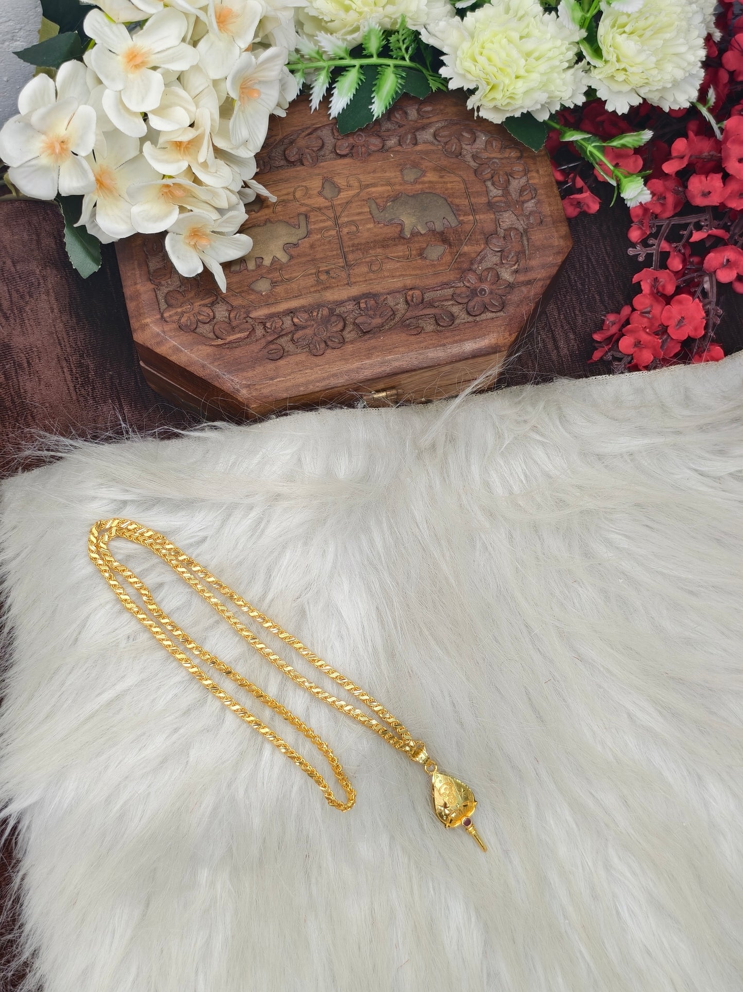 Forming matte finished (1Gram gold plated) Leaf  Chain With Doller