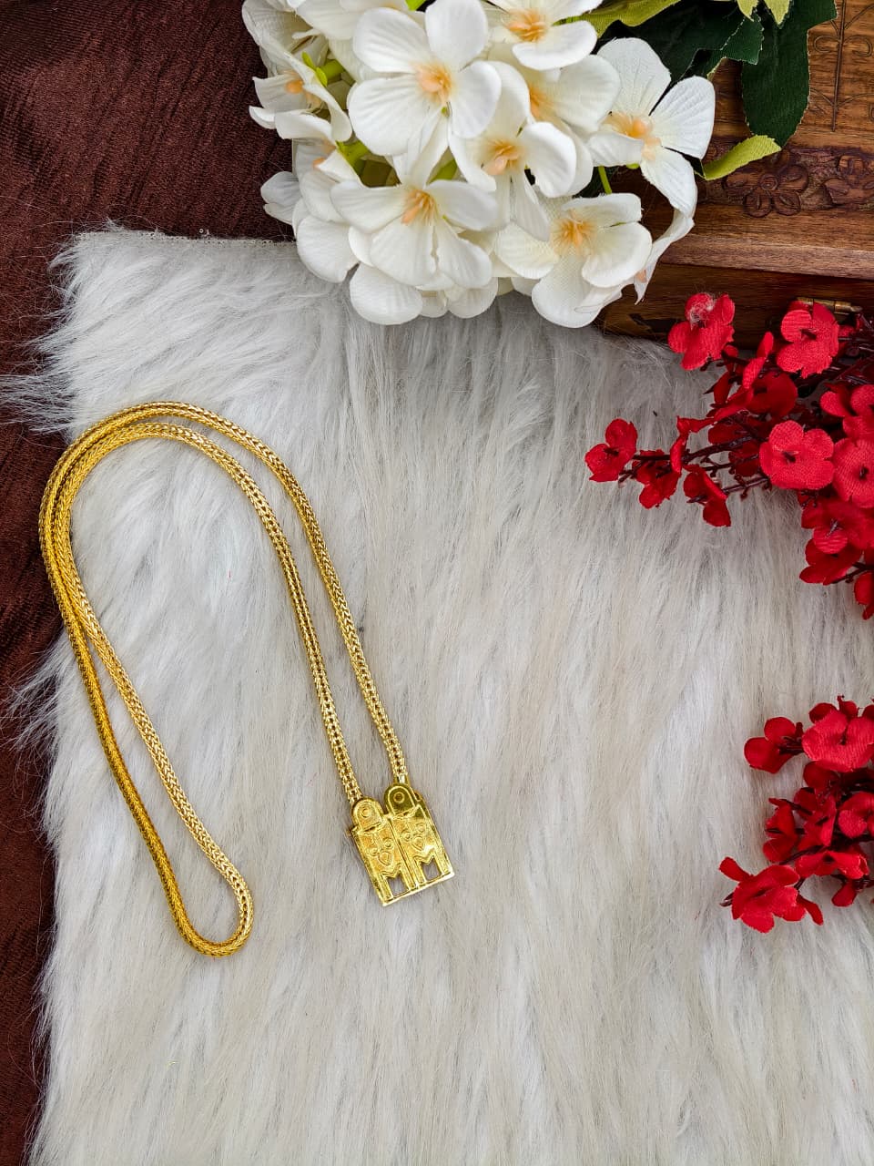 South Indian Traditional Impone Thali Mangalsutra – Gold Plated Sacred Wedding Kodi Chain