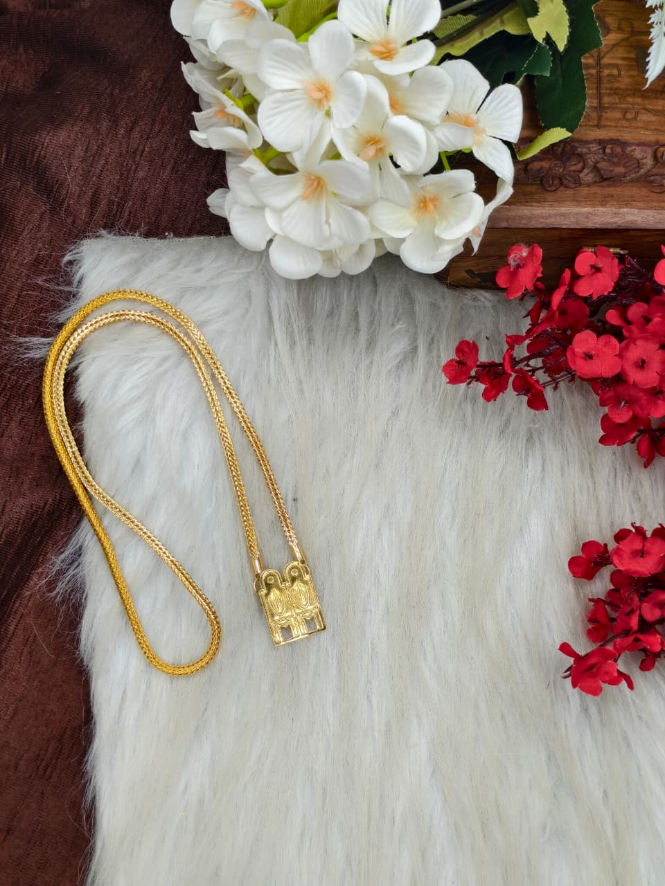 South Indian Traditional Impone Thali Mangalsutra – Gold Plated Sacred Wedding Kodi Chain
