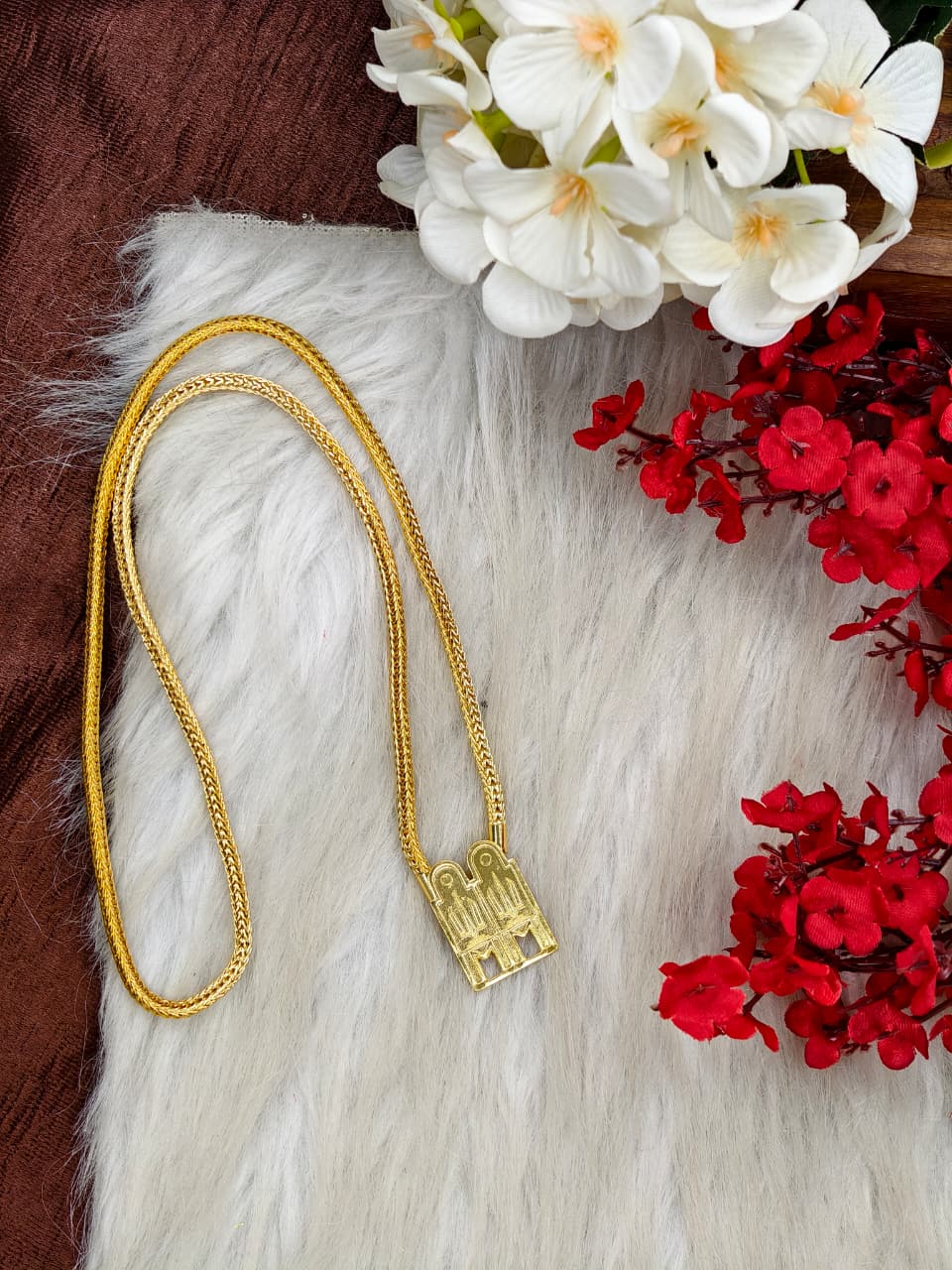 South Indian Traditional Impone Thali Mangalsutra – Gold Plated Sacred Wedding Kodi Chain