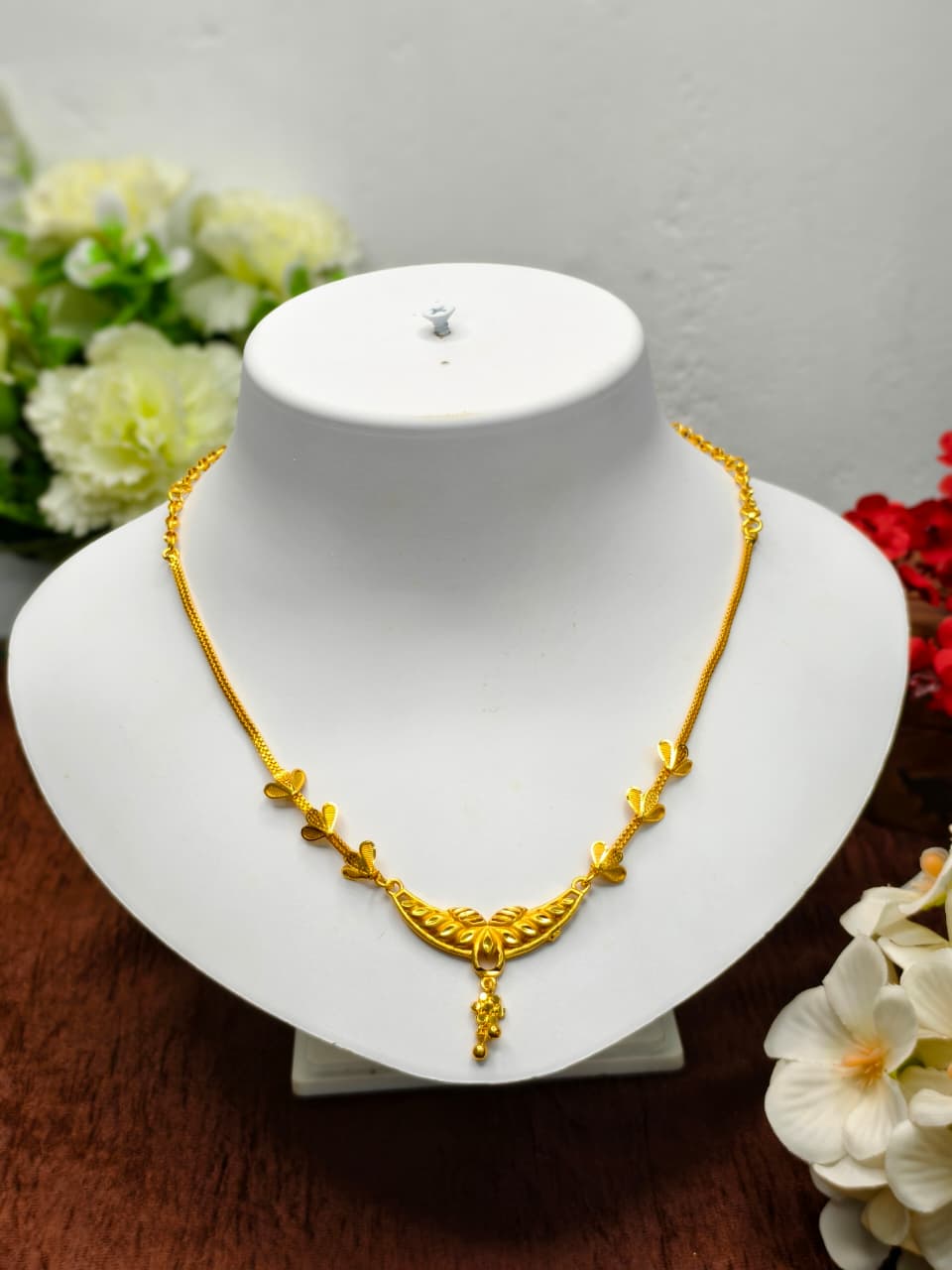 Trending Mini Gold Necklace Set – Premium Gold Look Finish