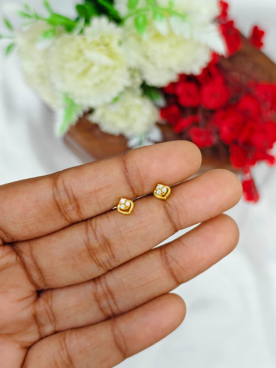 1 Gram Gold Plated Women’s Side Earrings | Stylish Daily Wear Earrings