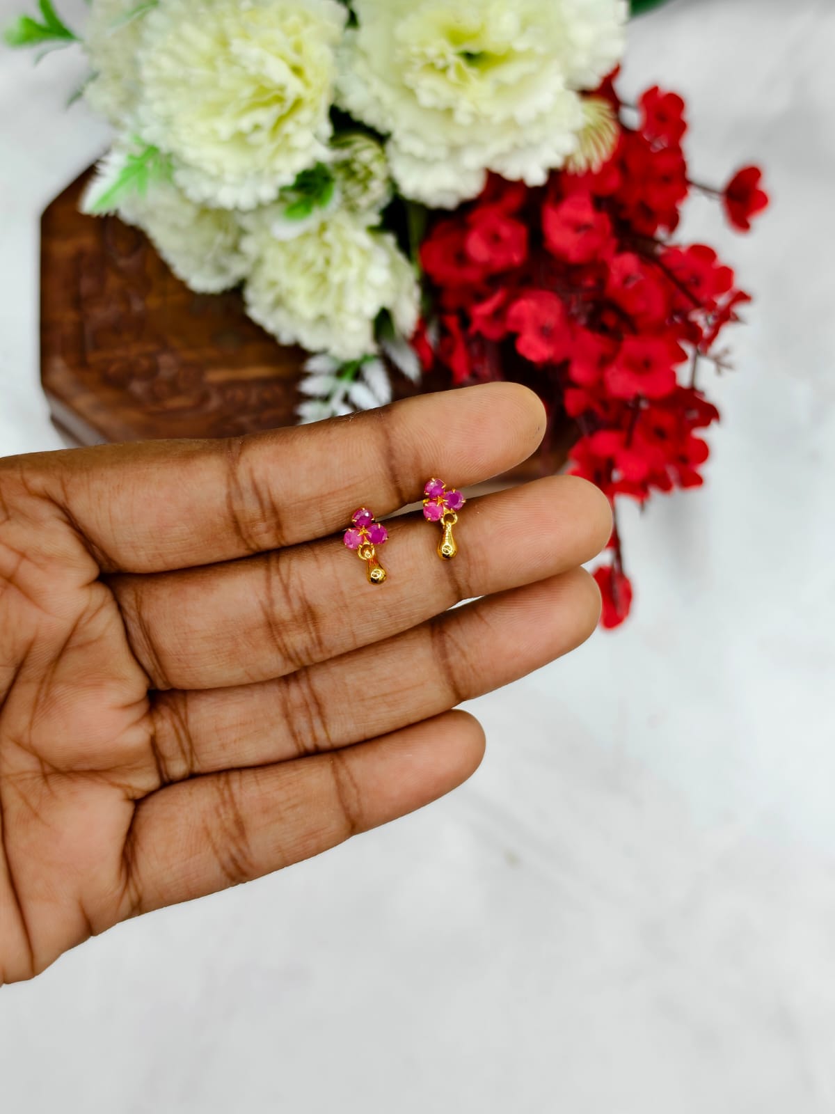 1 Gram Gold Plated Women’s Side Earrings | Stylish Daily Wear Earrings
